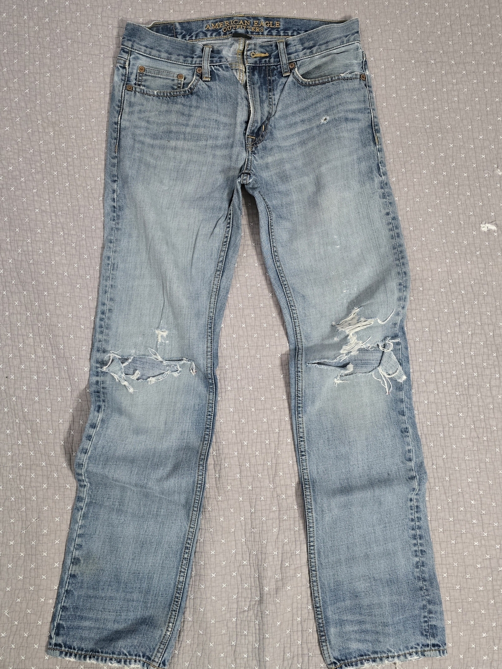 Vintage 2016 American Eagle Outfitters Light Wash Distressed Straight Leg Jeans